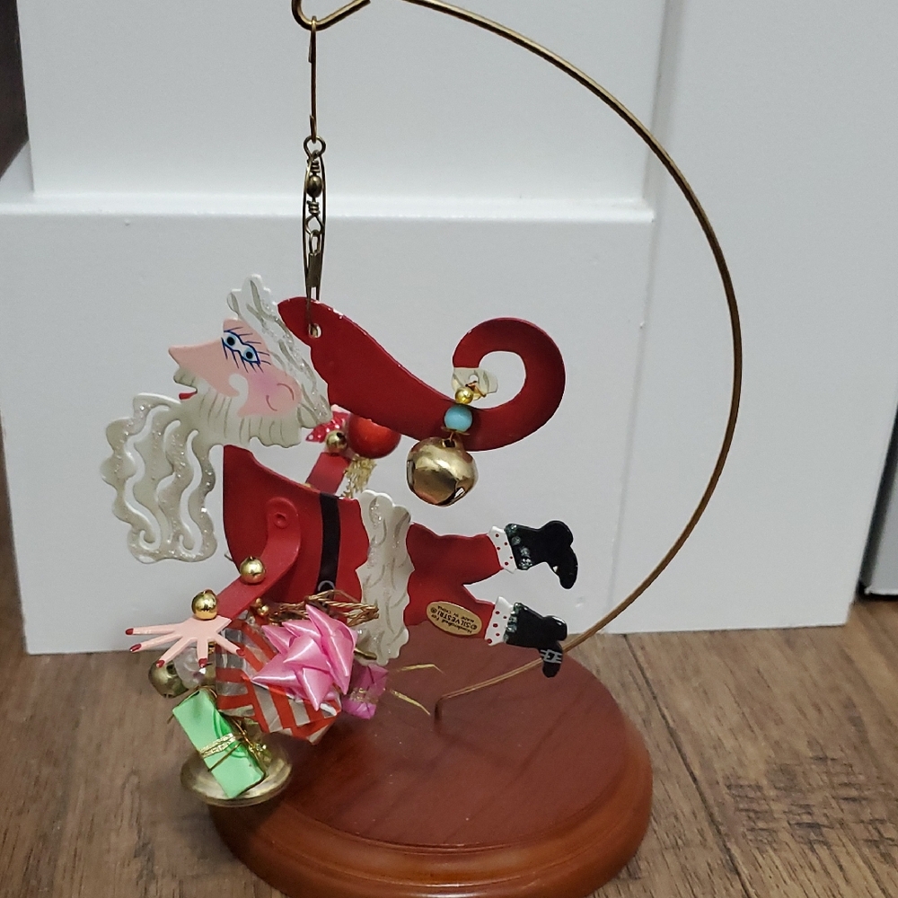 SILVESTRI Fanciful Flights 2000 Santa Claus Christmas Ornament By Karen Rossi